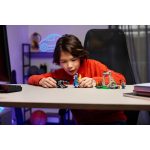 LEGO® Fortnite - Peely és Sparkplug táborhelye (77075)